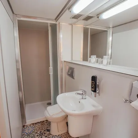 Botel Pressburg 3* Pozsony