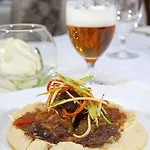 Botel Pressburg 호텔