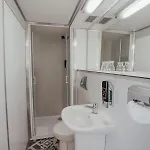 호텔 Botel Pressburg 3*