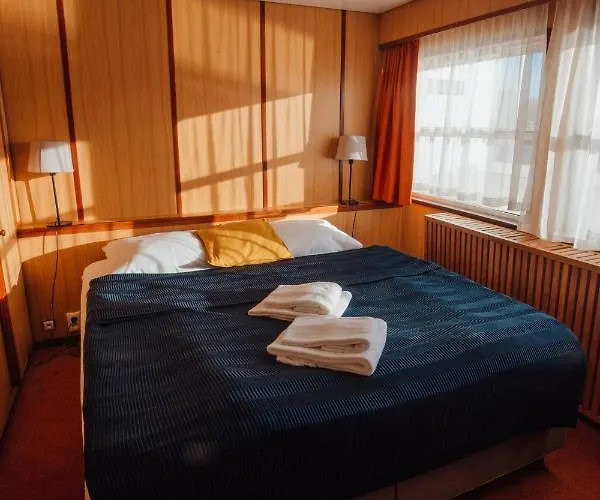 Botel Pressburg 3* Братислава