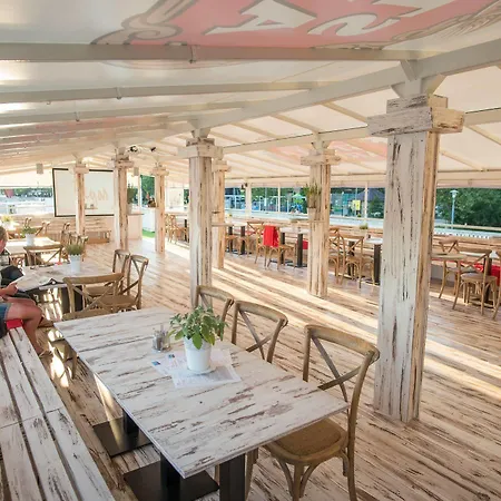 Botel Pressburg 3* Bratislava