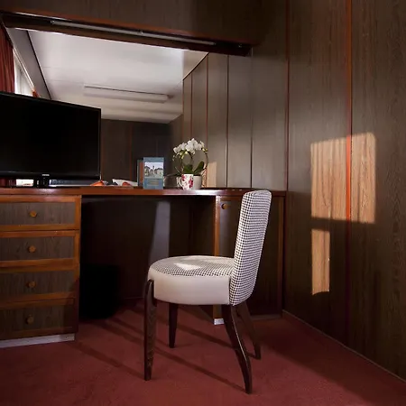 Botel Pressburg Hotell