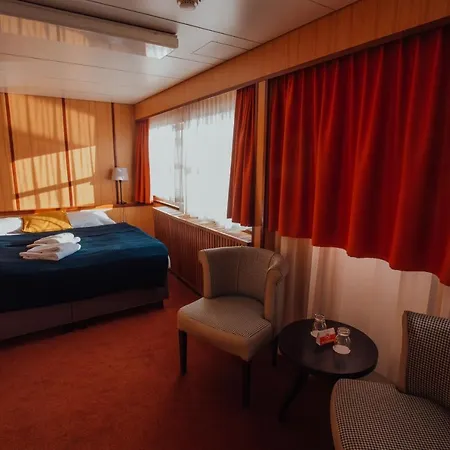 Hotell Botel Pressburg